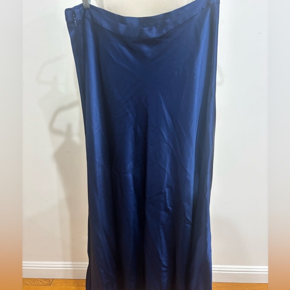 Polo Ralph Lauren Satin Maxi Skirt, Size: 12 - Picture 6 of 11